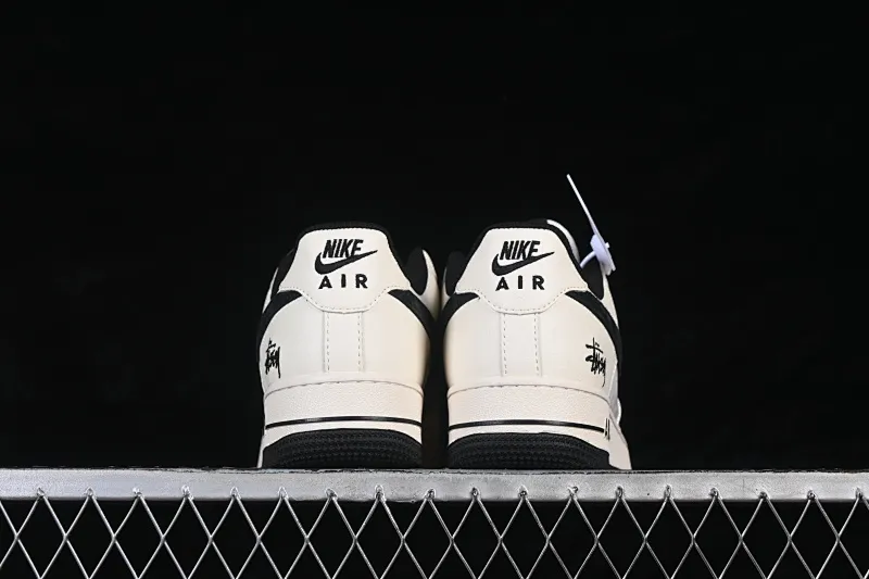 All categories Nk Air Force 1 Air Force series Nk Air Force 1 Low Air Force low-top Nike Air Force 1'07 Low Stussy co-branded white gray black Air Force 1 low-top casual sneakers XD9314-617